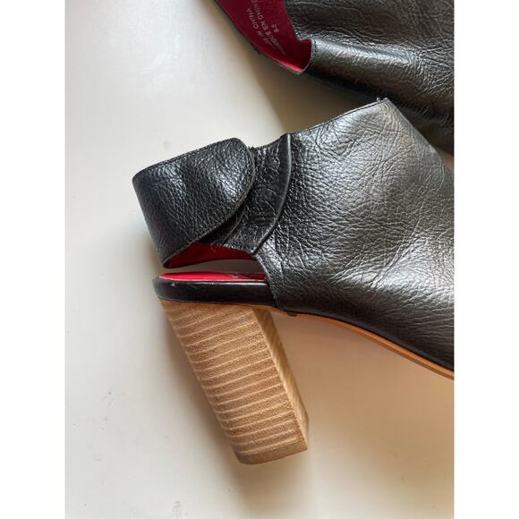 Jeffrey Campbell Black Leather Peep Toe Heels Size 9.5 Block Heel Slingback - Picture 2 of 14